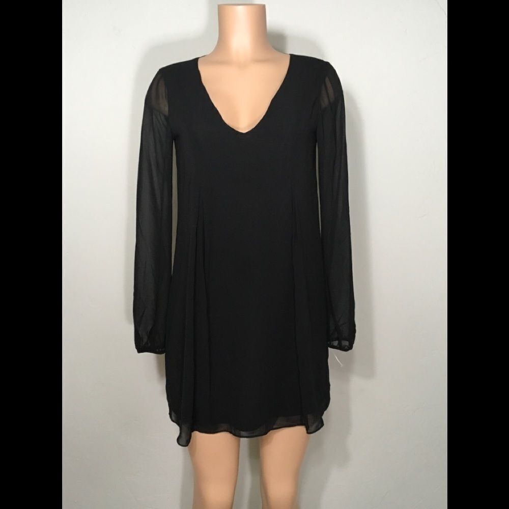 BCBGeneration DRESS. NWOT - Picture 2 of 8